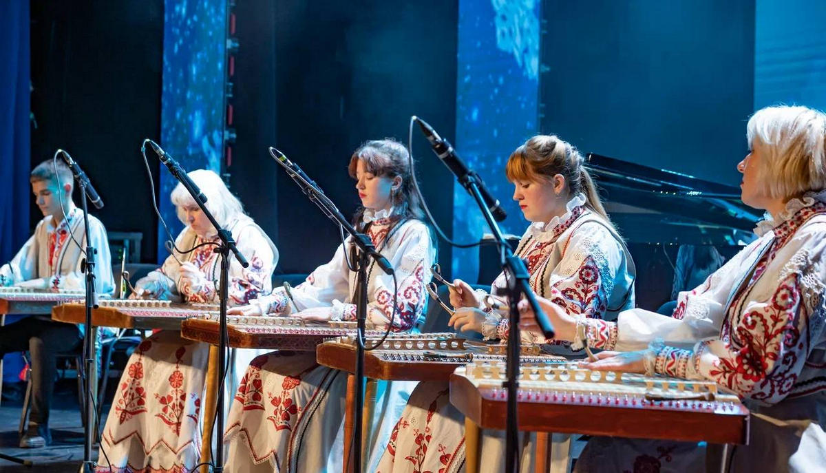 Витебский ансамбль цимбалистов “Гарэзлівыя перазвоны” выступил на российском фестивале "Синегорье"