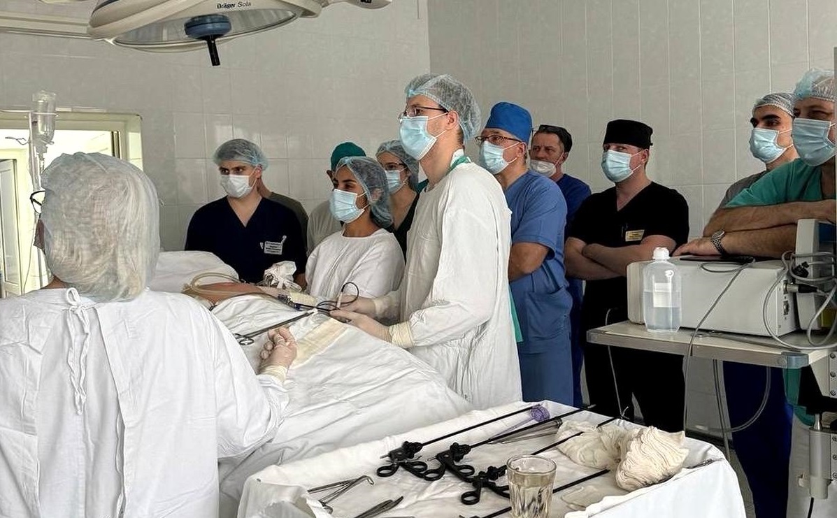 Более 70 инновационных операций по грыжесечению провели специалисты Витебской БСМП
