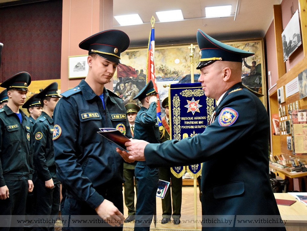 49 сотрудников МЧС Витебской области приняли присягу